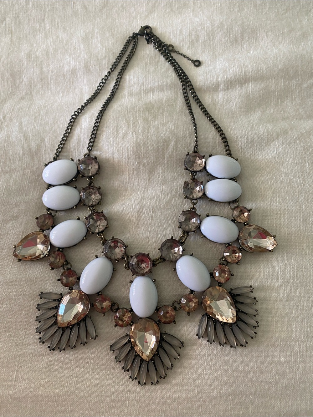 Bauble Bar Statement Bib Necklace in White and Gold